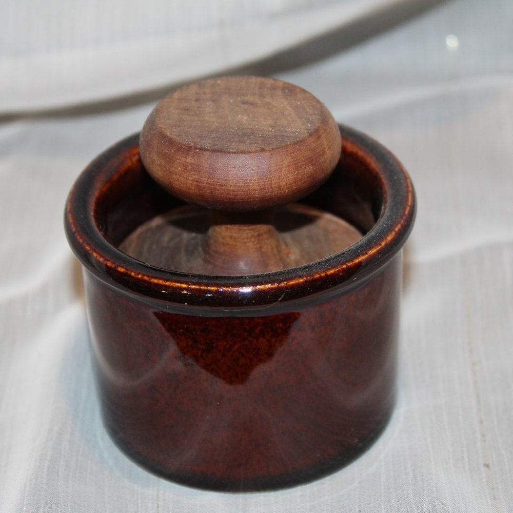USA pottery jar with scoop